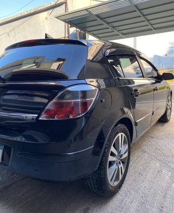 CHEVROLET VECTRA 2.0 MPFI GT-X HATCH 8V FLEX 4P MANUAL